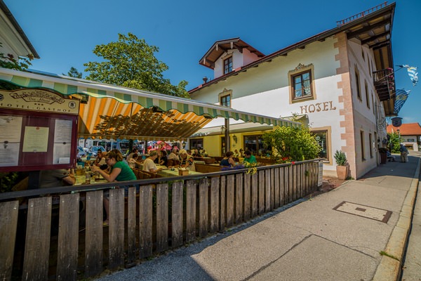 Our Comfortable Bavarian Restaurant - Hotel-EN